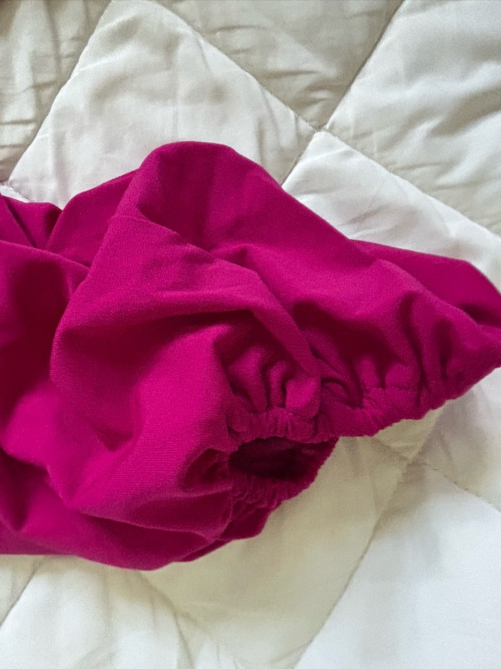 She + Sky Fuchsia Puff Sleeve V-Neck Crop Top - Picture 4 of 8